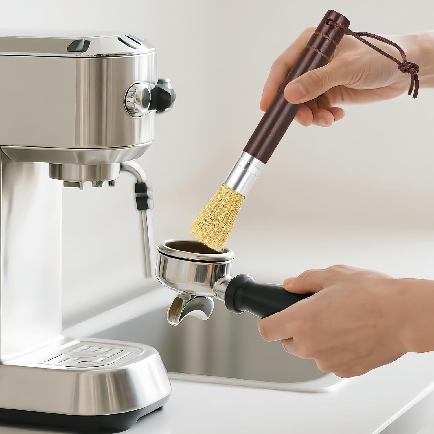 Coffee Grinder Cleaning Brush, Espresso Machine Brush Cleaner Tool with Wooden Handle and Natural Bristles for Barista Home Kitchen - Image 7